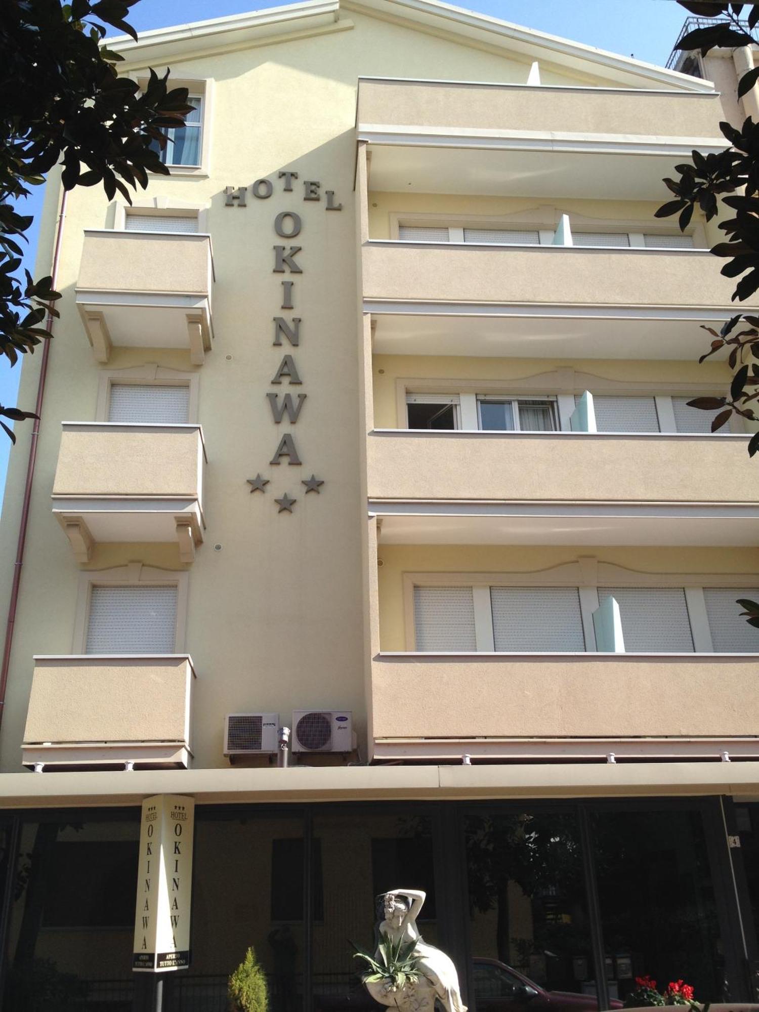 冲绳酒店 里米尼 外观 照片